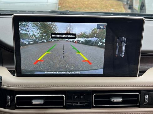 Used 2022 Lincoln Nautilus Reserve image 24