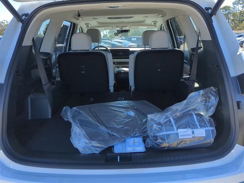 New 2025 Kia Telluride S image 10