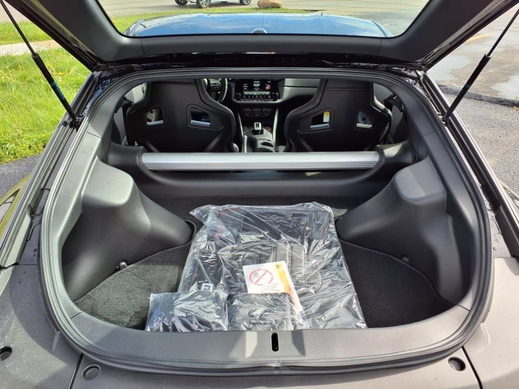 New 2025 Nissan Z NISMO w/ Floor Mat Package RWD image 10