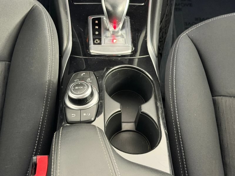 Used 2017 INFINITI QX30 FWD image 75
