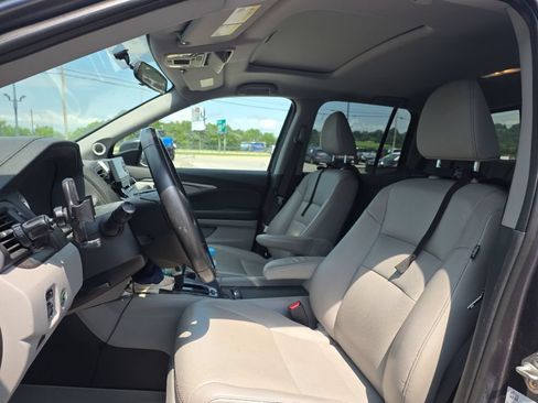 Used 2019 Honda Ridgeline RTL image 8