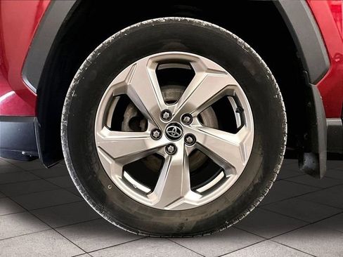 Used 2020 Toyota RAV4 Limited w/ Limited Grade Weather Package AWD/4WD image 8