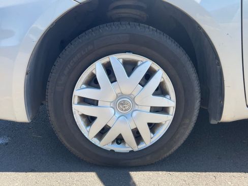 Used 2010 Toyota Sienna LE FWD image 15