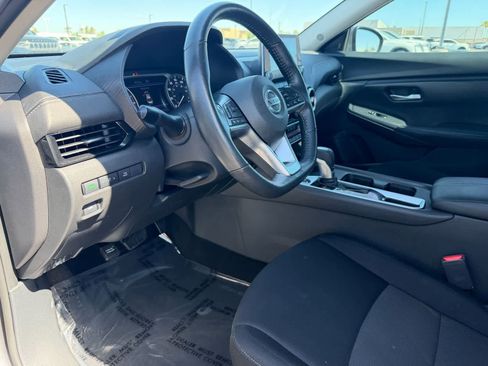 Certified 2022 Nissan Sentra SV w/ All-Weather Package FWD image 2