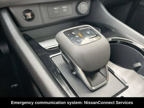 Used 2026 Nissan Rogue SV AWD/4WD image 32