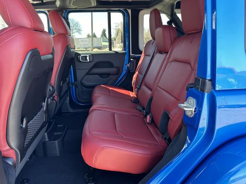 New 2024 Jeep Wrangler Unlimited Rubicon 392 image 15