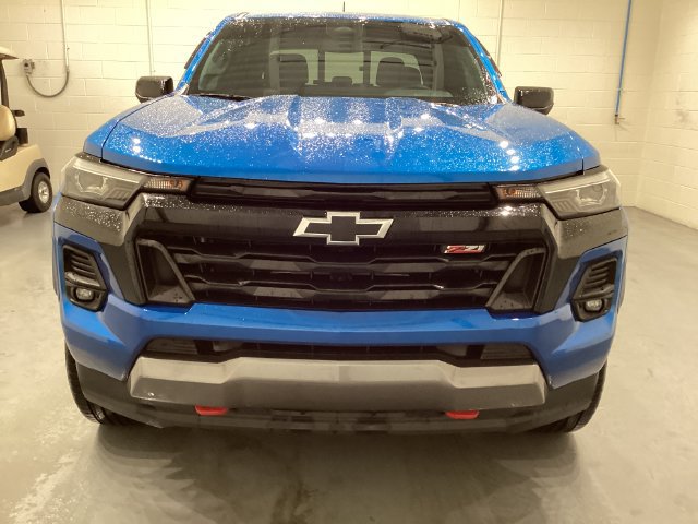 Used 2023 Chevrolet Colorado Z71 w/ Z71 Convenience Package 2 AWD/4WD image 2