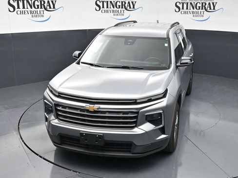 Used 2026 Chevrolet Traverse LT FWD image 22