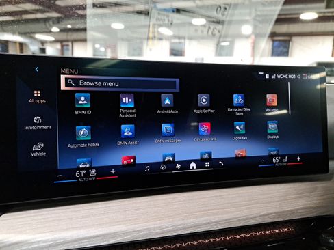 New 2026 BMW 330i Sedan w/ Premium Package image 23