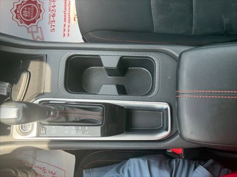 Used 2024 Nissan Sentra SR FWD image 24