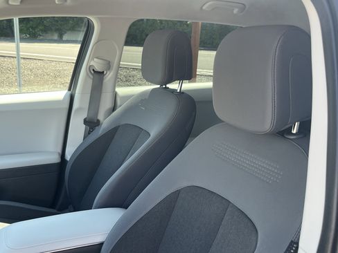 Certified 2024 Hyundai Ioniq 5 SEL RWD image 23