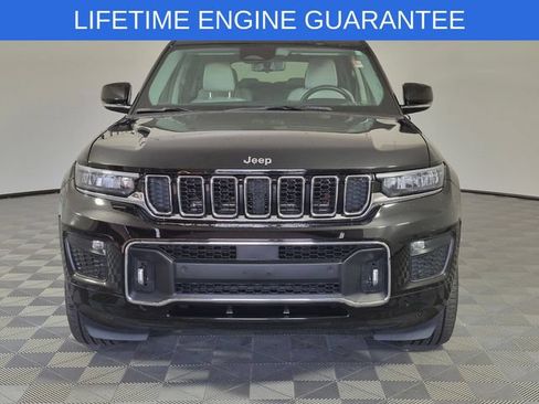 Used 2021 Jeep Grand Cherokee L Overland w/ Luxury Tech Group IV AWD/4WD image 3