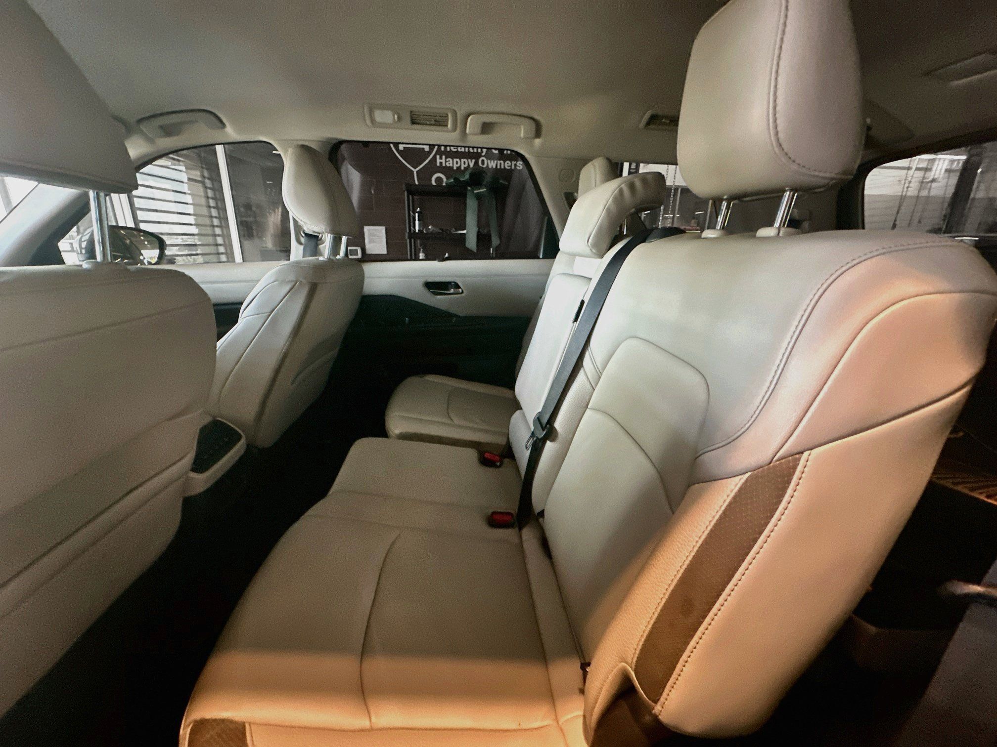 Used 2023 Nissan Pathfinder SL AWD/4WD image 29