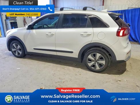 Used 2019 Kia Niro EX image 3