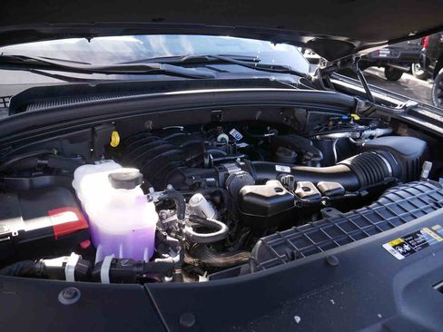 New 2025 Jeep Grand Cherokee Overland w/ Adv Protech Group III image 11