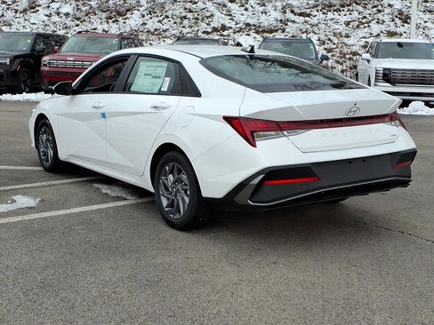 New 2026 Hyundai Elantra Blue w/ Cargo Package image 4