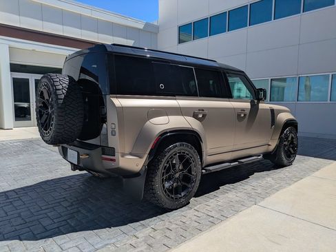 New 2026 Land Rover Defender 110 OCTA AWD/4WD image 5