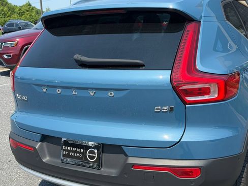 Certified 2024 Volvo XC40 B5 Plus w/ Protection Package Premier AWD/4WD image 11