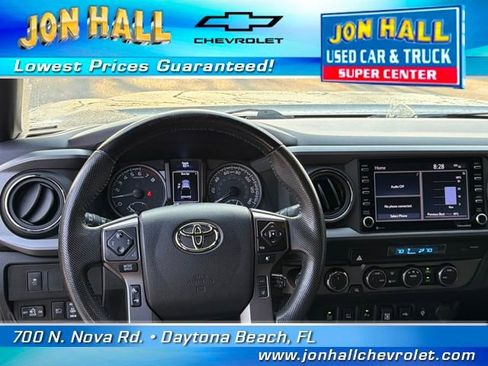Used 2022 Toyota Tacoma TRD Off-Road w/ Technology Package image 23