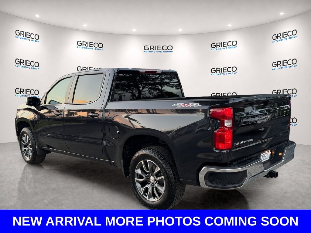 Used 2024 Chevrolet Silverado 1500 LT AWD/4WD image 5