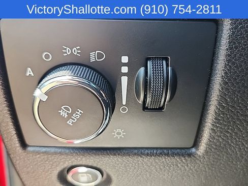 Used 2018 Jeep Grand Cherokee Trailhawk AWD/4WD image 15