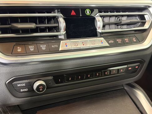 Used 2022 BMW 440i xDrive Convertible image 22