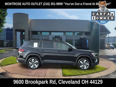 Used 2024 Volkswagen Atlas SE AWD/4WD image 3