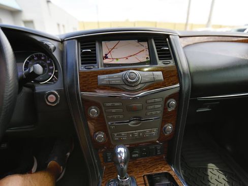 Used 2019 Nissan Armada SL w/ Premium Package AWD/4WD image 8