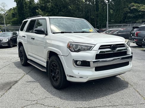 Used 2019 Toyota 4Runner Limited RWD image 2