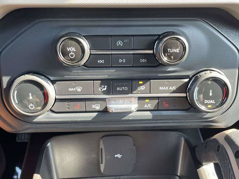 Used 2022 Ford Bronco Big Bend AWD/4WD image 35