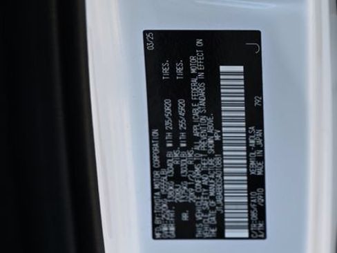 Certified 2025 Lexus RZ 300e w/ Accessory Package (Z1) FWD image 25