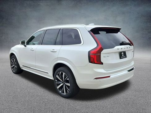 New 2026 Volvo XC90 B6 Core image 5