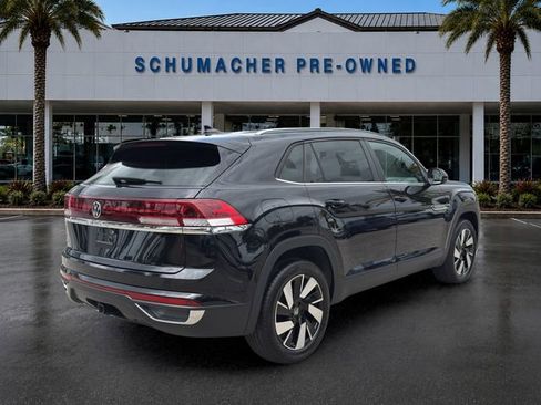 Certified 2026 Volkswagen Atlas Cross Sport SE FWD image 7