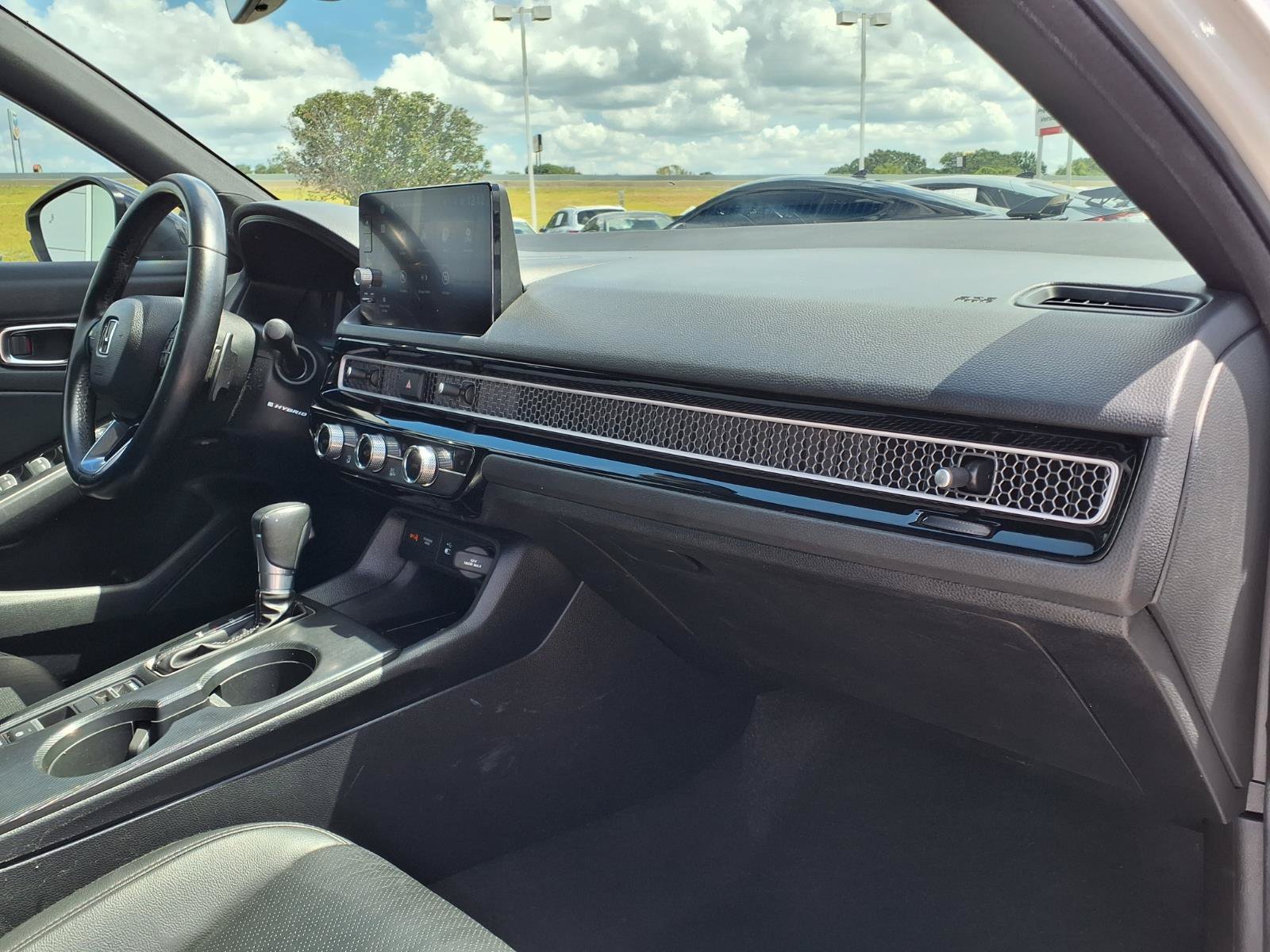 Used 2025 Honda Civic Sport image 13