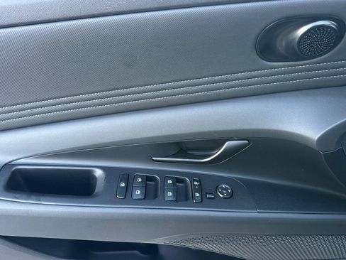 New 2026 Hyundai Elantra Sport image 11