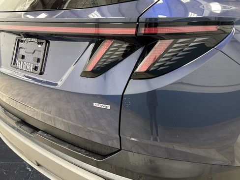 Used 2025 Hyundai Tucson Limited image 36