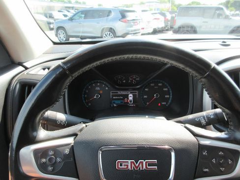 Certified 2018 GMC Canyon SLT w/ Driver Alert Package AWD/4WD image 33