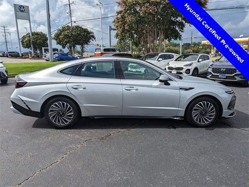 Used 2025 Hyundai Sonata Limited image 3