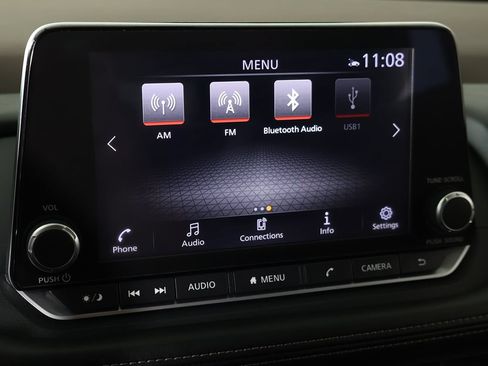 Used 2023 Nissan Rogue SV FWD image 43