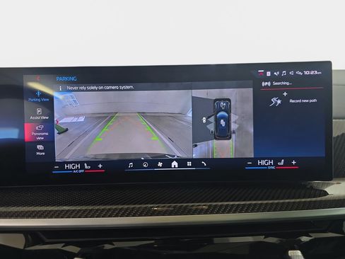 Used 2025 BMW X5 M60i w/ Executive Package image 24