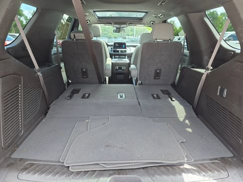 Used 2023 GMC Yukon SLT w/ Max Trailering Package AWD/4WD image 42