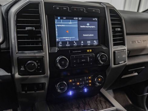 Used 2019 Ford F250 Lariat image 25