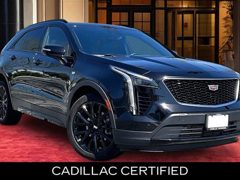 Used 2023 Cadillac XT4 Sport w/ Cold Weather Package FWD image 2