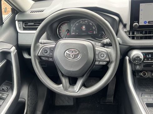 Used 2024 Toyota RAV4 XLE FWD image 24