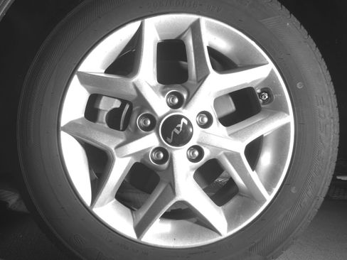 Used 2025 Kia Soul LX w/ LX Technology Package image 12