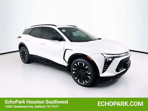 Used 2024 Chevrolet Blazer EV RS image 1
