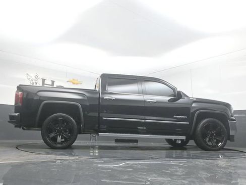 Used 2017 GMC Sierra 1500 SLT w/ SLT Premium Package image 52