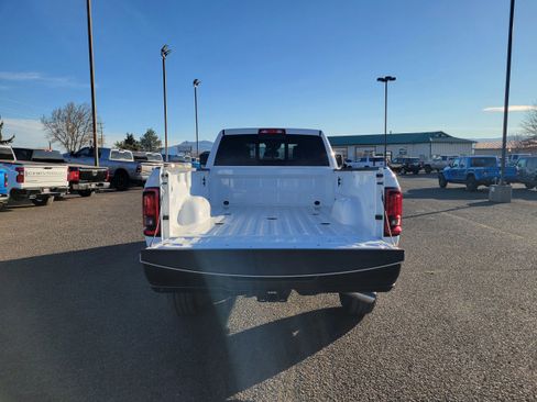 New 2026 RAM 3500 Tradesman AWD/4WD image 13