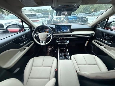 New 2025 Lincoln Corsair Grand Touring w/ Equipment Group 301A image 8