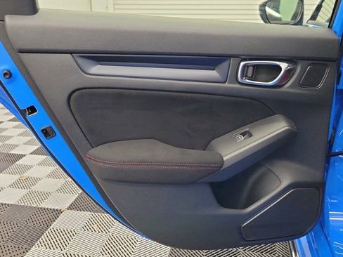 Certified 2025 Honda Civic Type R image 17